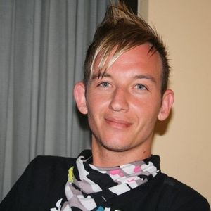 Meet your Posher, Christopher